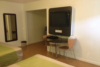 Bermuda Palms Hotel - Bermuda Palms Hotel San Rafael Is Clean, Comfortable And Affordable